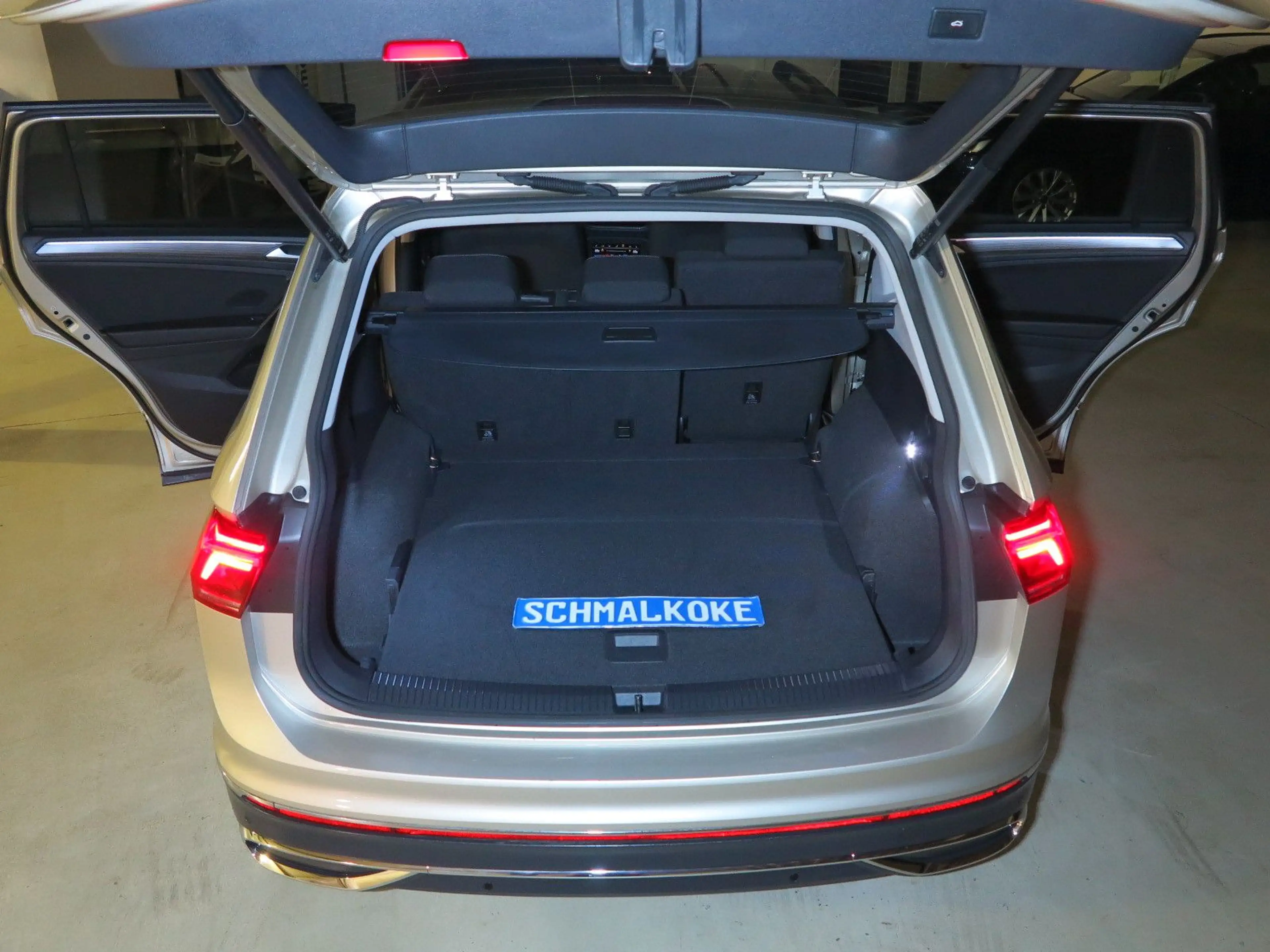 Volkswagen Tiguan Allspace 2.0 TDI SCR 4Mot DSG7 Elegance — photo 7