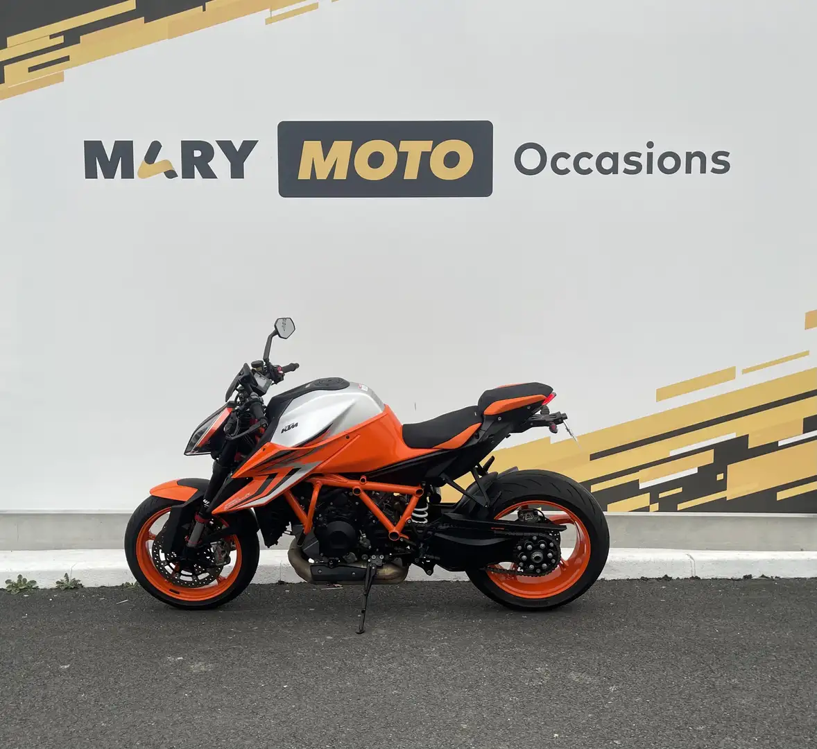 KTM 1290 Super Duke R Naranja - 1