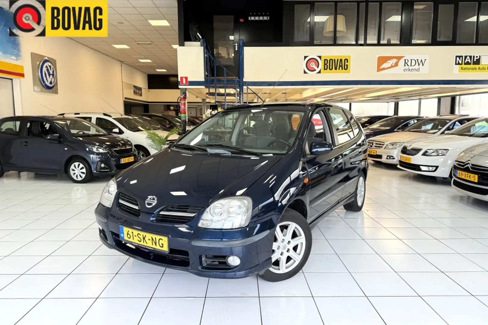 Nissan Almera Tino 1.8 Acenta Blau - 1