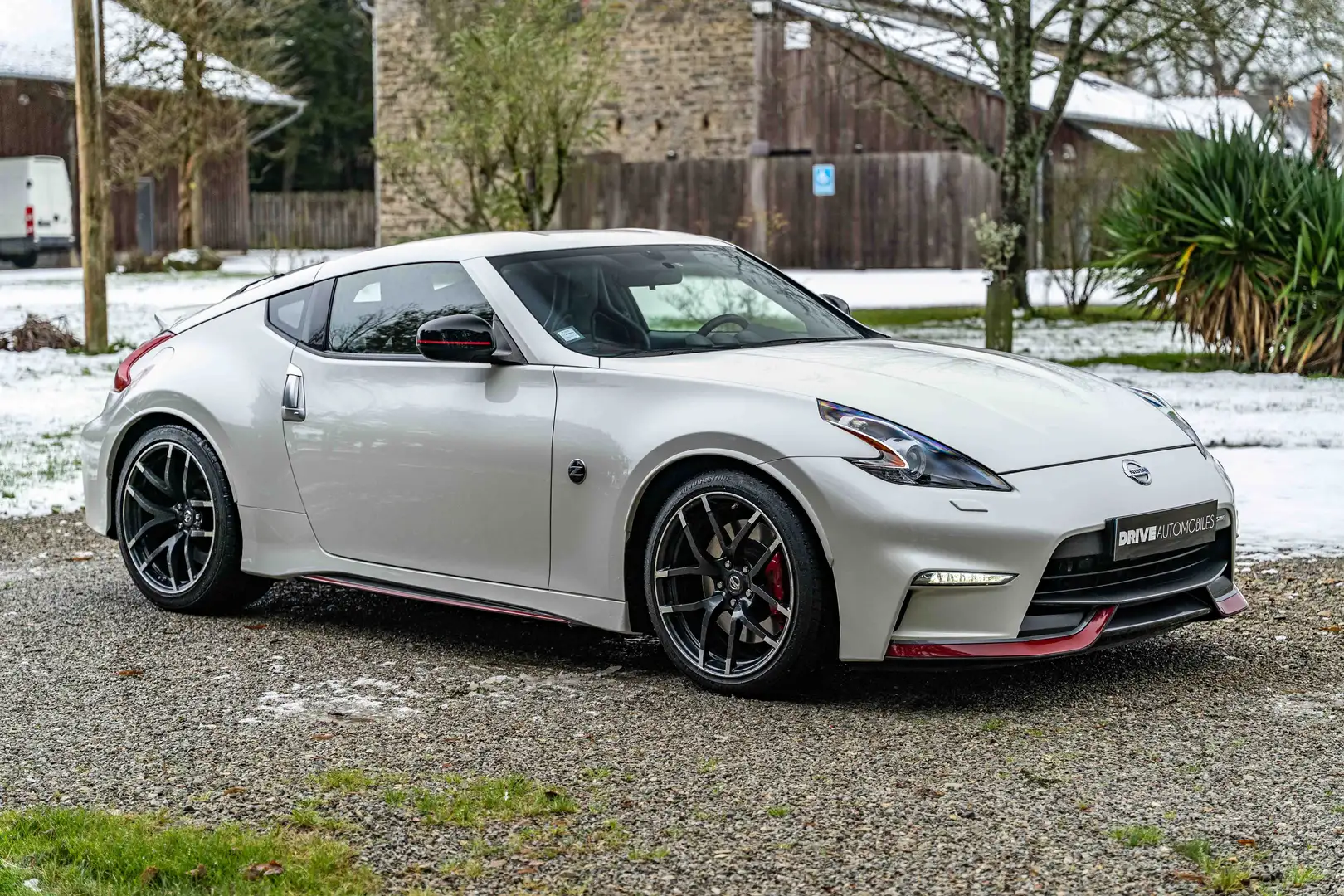 Nissan 370Z 370Z Nismo - Origine France / 2ème main Weiß - 1