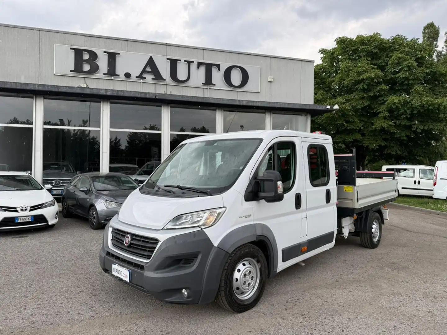 Fiat Ducato 30 2.3 MJT 130CV CASSONATO GRU Bianco - 2