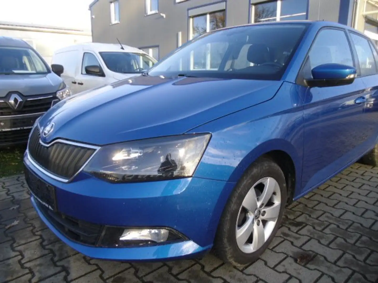 Skoda Fabia Blau - 2