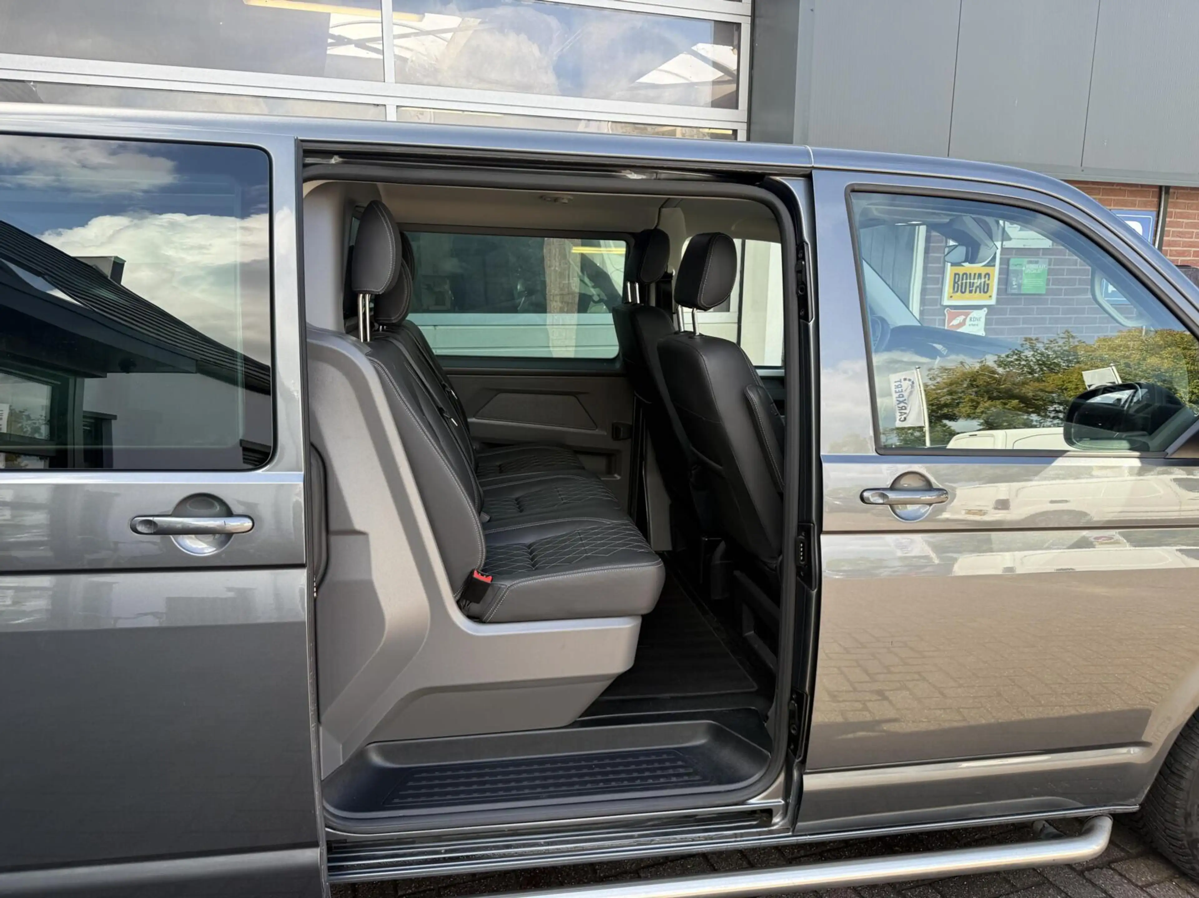 Volkswagen T6.1 Transporter 2.0 TDI L2H1 DC Bulli DUB. SCHUIFD/LEER *ALL-IN PR — photo 4