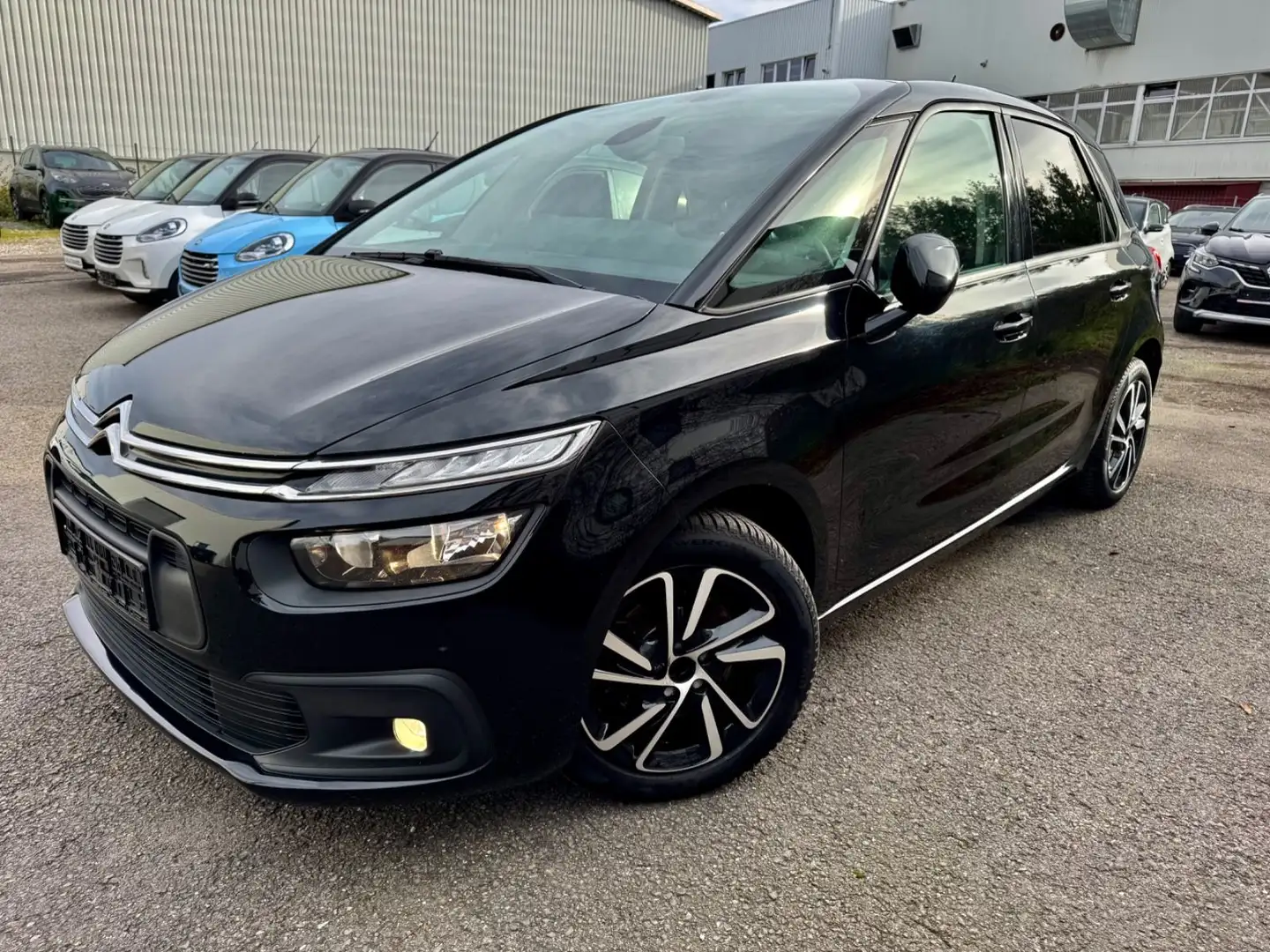 Citroen C4 SpaceTourer 2.0 Blue-HDi 163ps Navi Kamera Schwarz - 1