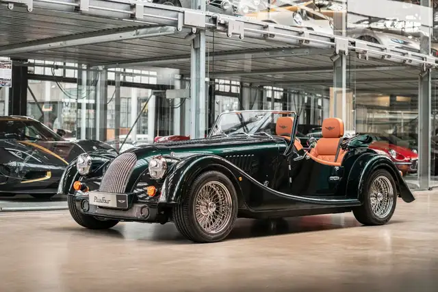 Morgan Plus 4 Plus Four - 16" - A/C - SHZ - Sonderfarbe
