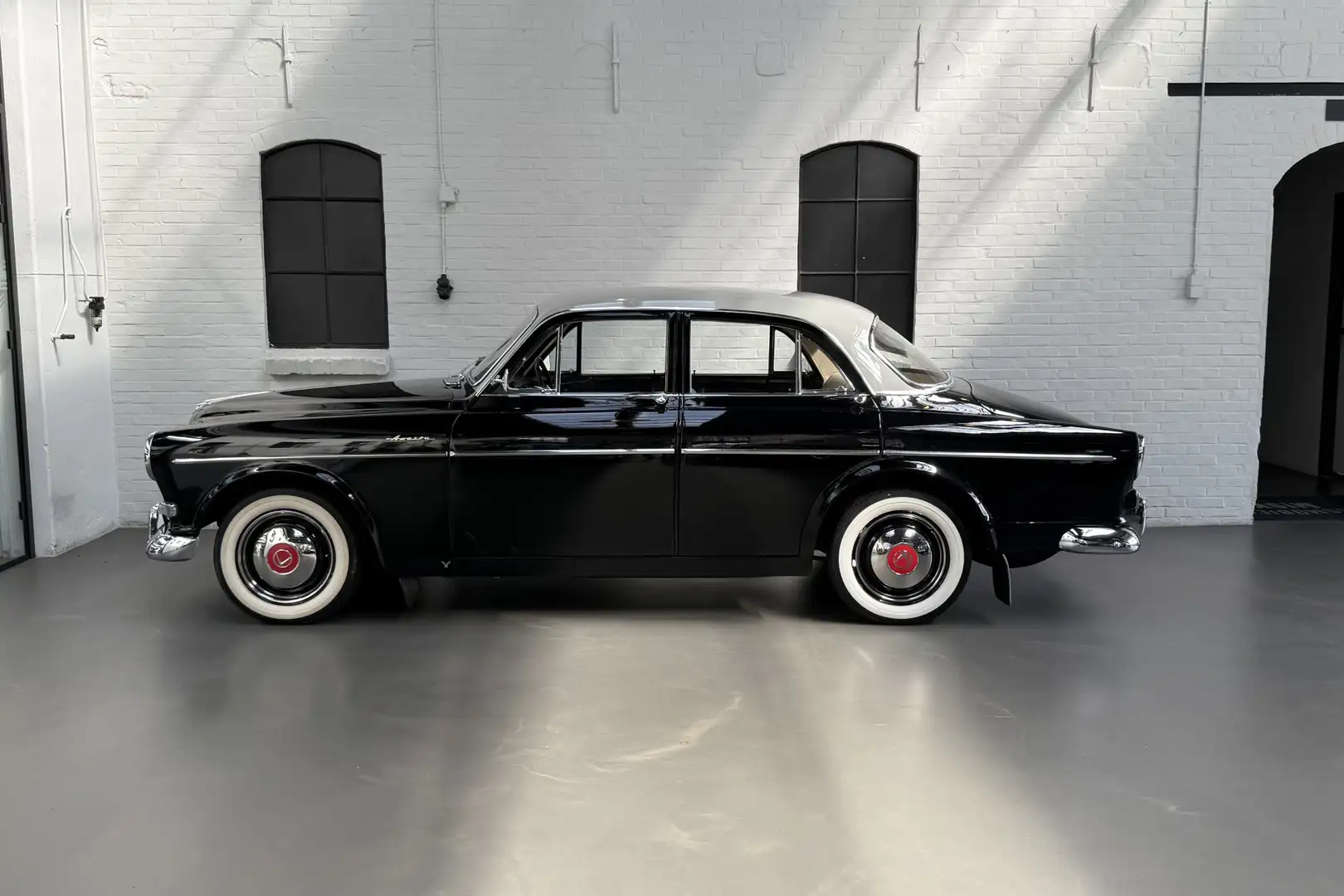 Volvo Amazon P1200 VB Original parts Schwarz - 2