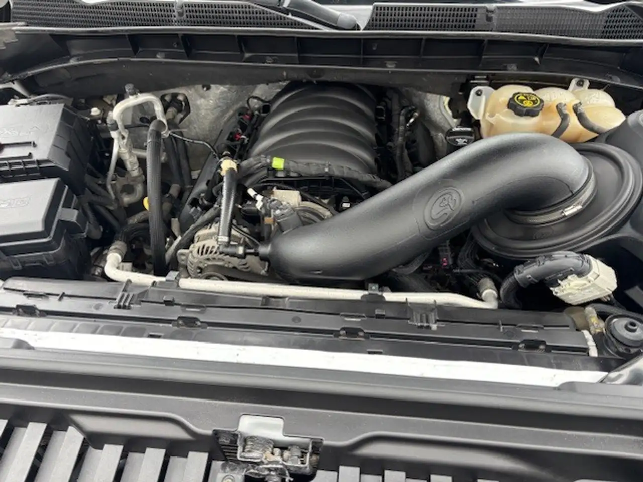 GMC Sierra 1500 снимка GMC Sierra 1500