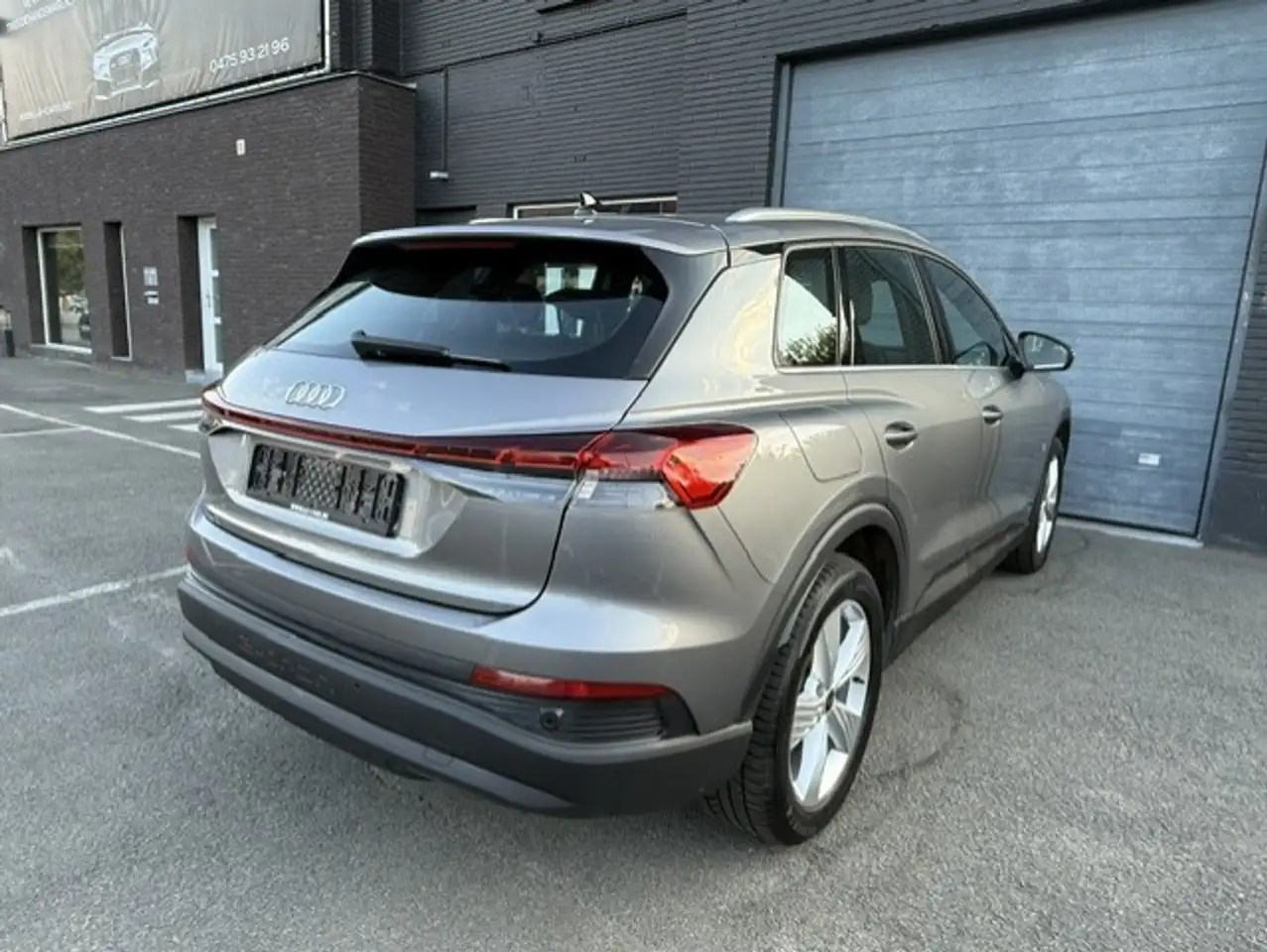 Audi Q4 55 kWh SOH 94% Camera AdapCruise Zetelverwarming Auto Airco Led Elek Koffer, миниатюра 7