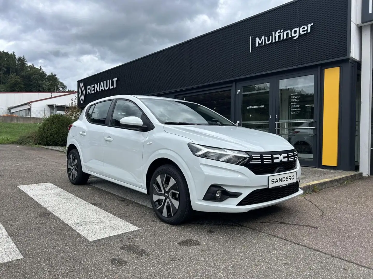 Dacia Sandero Expression TCe 90 AUTOMATIK KLIMA Weiß - 2