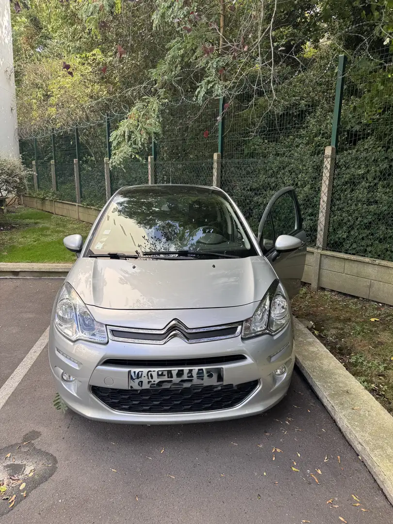 Citroen C3 C3 VTi 120 Exclusive A Gris - 1