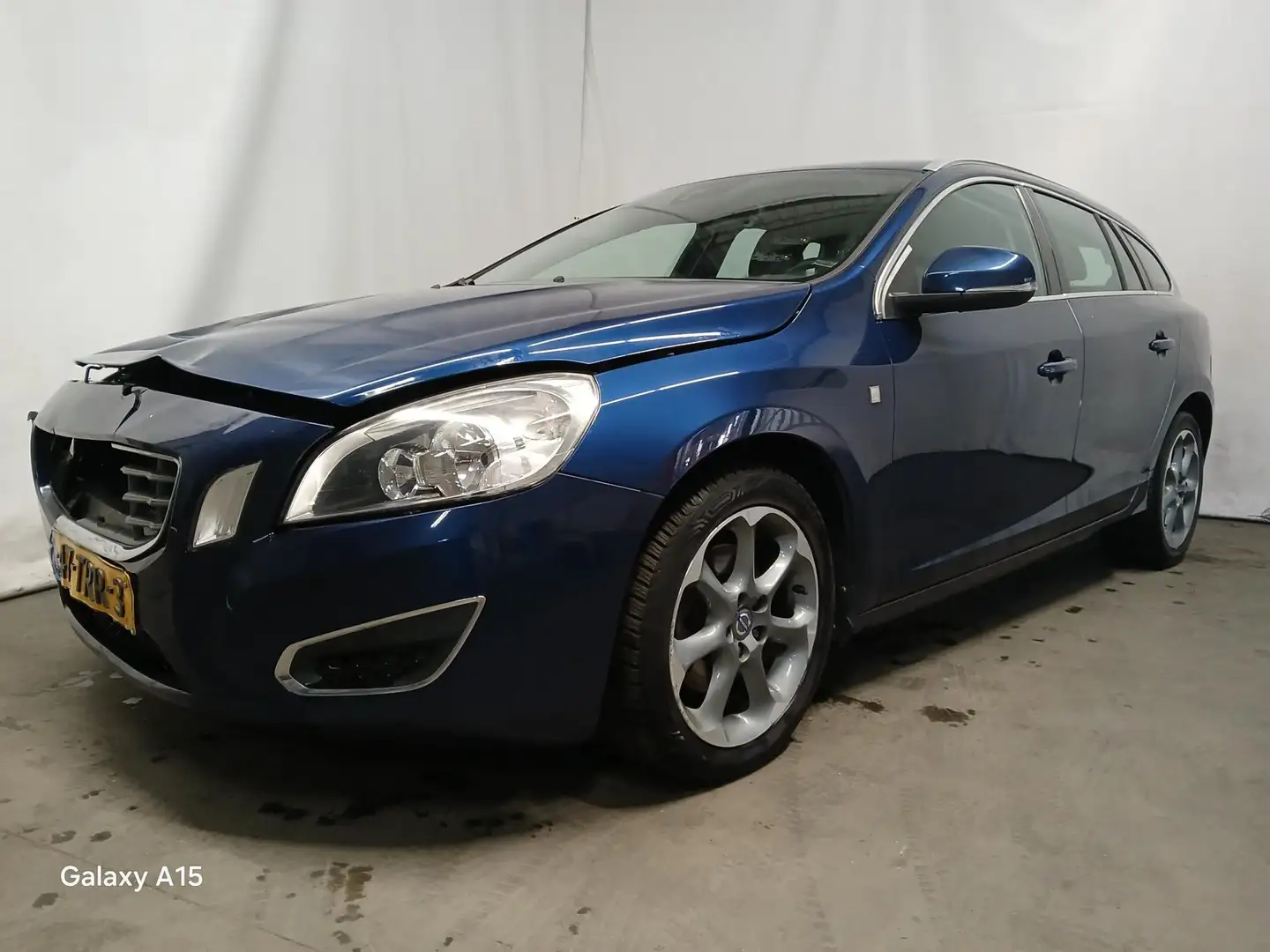 Volvo V60 1.6 T3 Ocean Race - Airco - Leer - Front Schade - Azul - 2