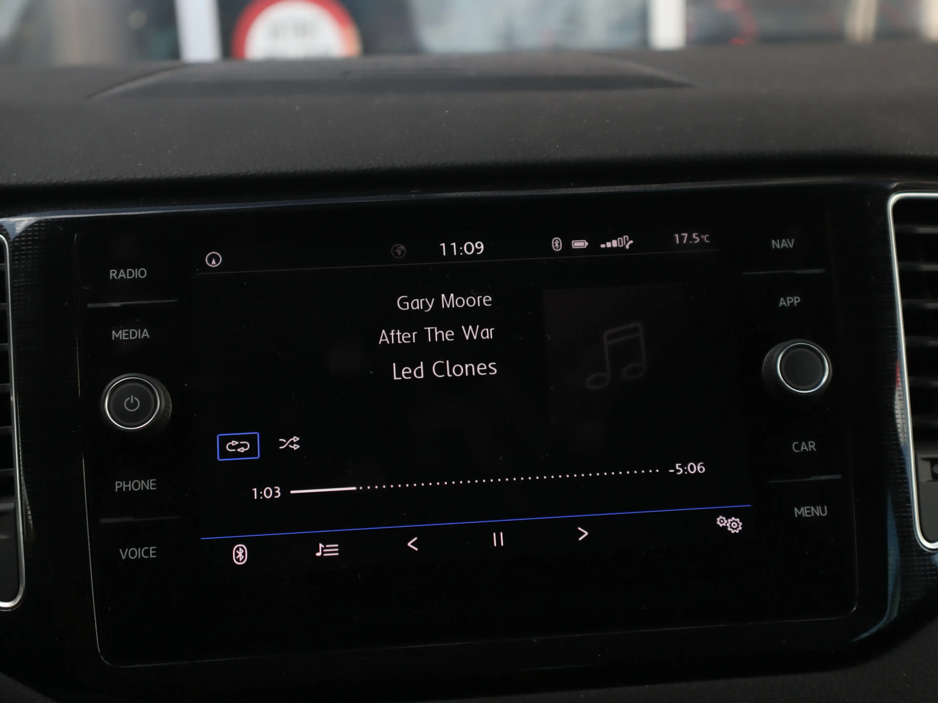 Volkswagen Golf Sportsvan 1.5 TSI ACT Highline Edition / Elektrisch wegklapb — photo 18
