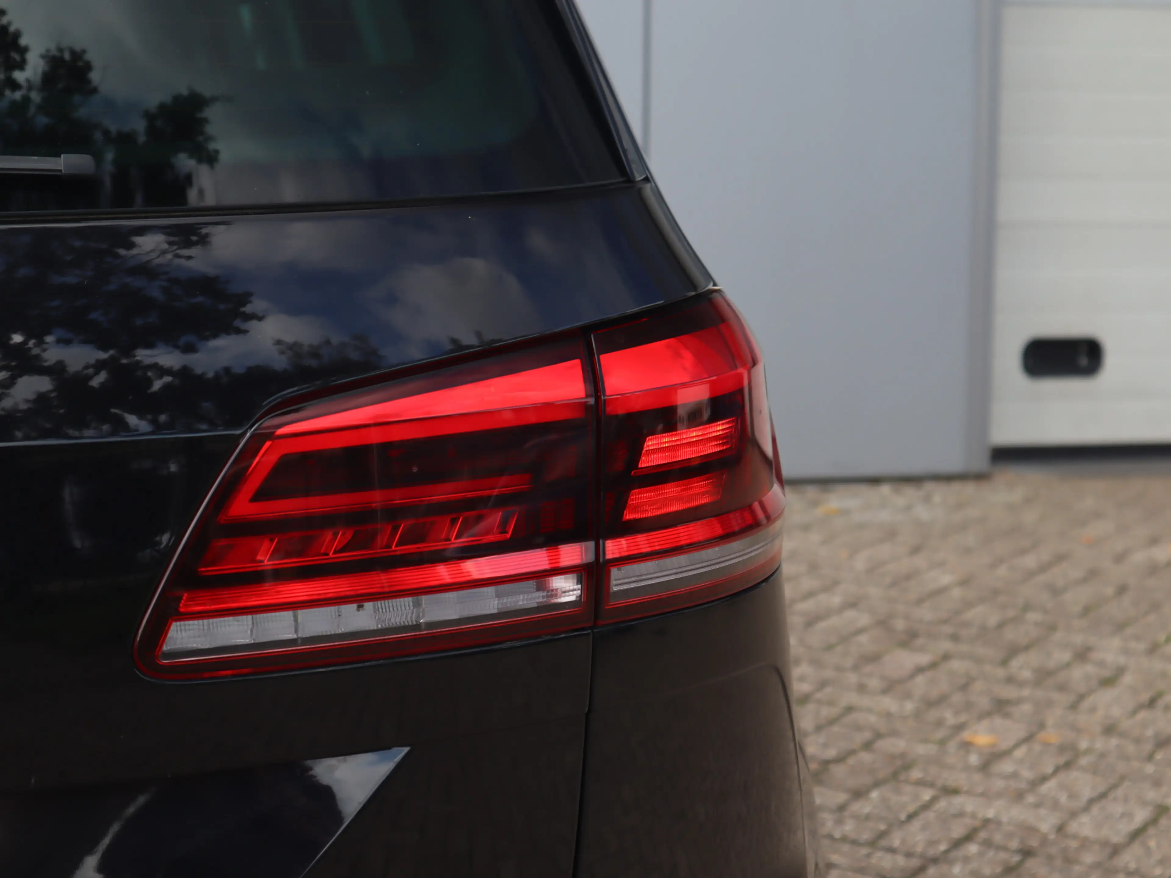 Volkswagen Golf Sportsvan 1.5 TSI ACT Highline Edition / Elektrisch wegklapb — photo 29