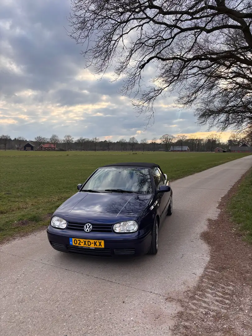 Volkswagen Golf Cabriolet 1.8 Trendline Albastru - 1