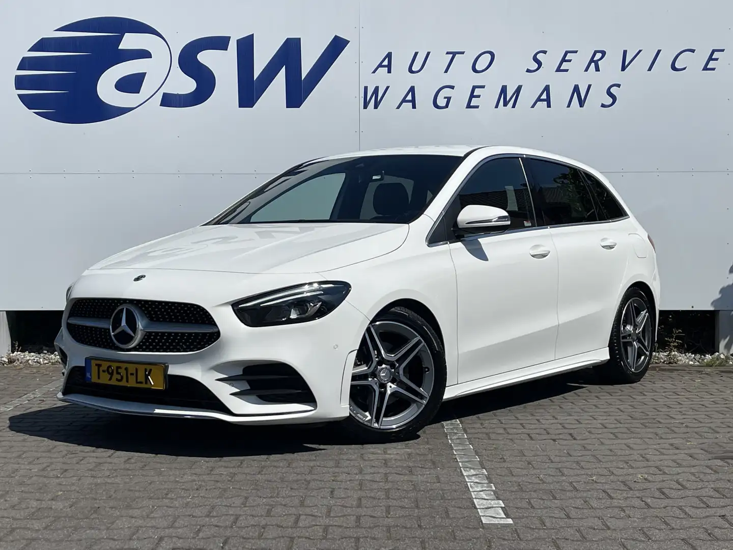 Mercedes-Benz B 200 Business Solution AMG | Navi | Camera | Ambient Li Wit - 1