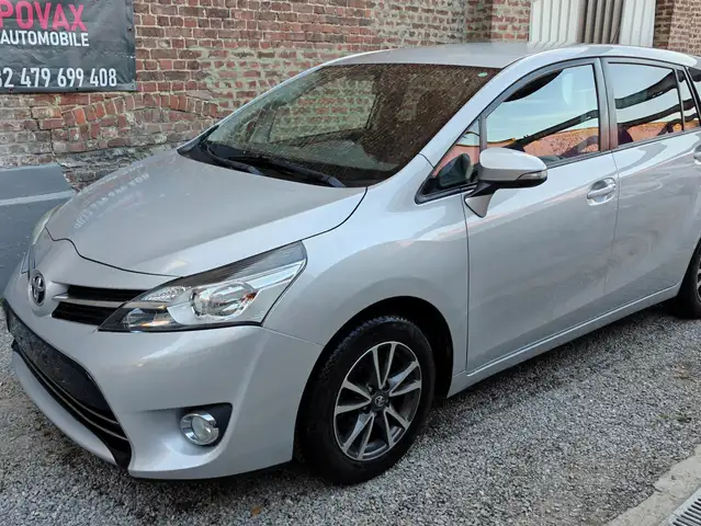 Toyota Verso Verso boite automatique 5 places 86300 km