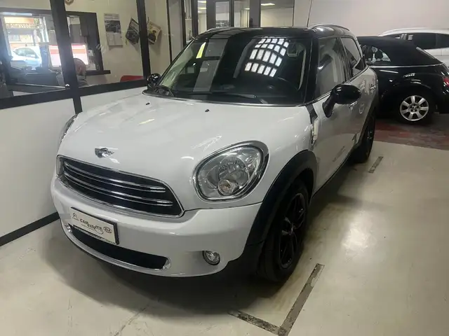 MINI Cooper D Countryman Mini Countryman 2.0 Cooper D auto E6 GARANZIA 24 MESI