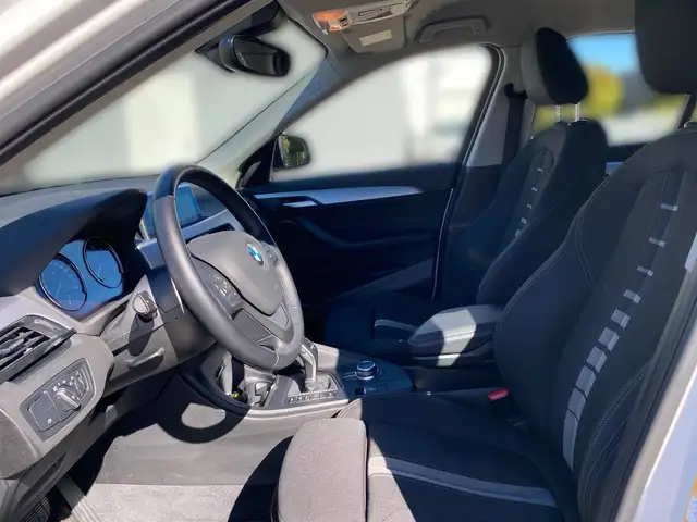 BMW X1 view 7