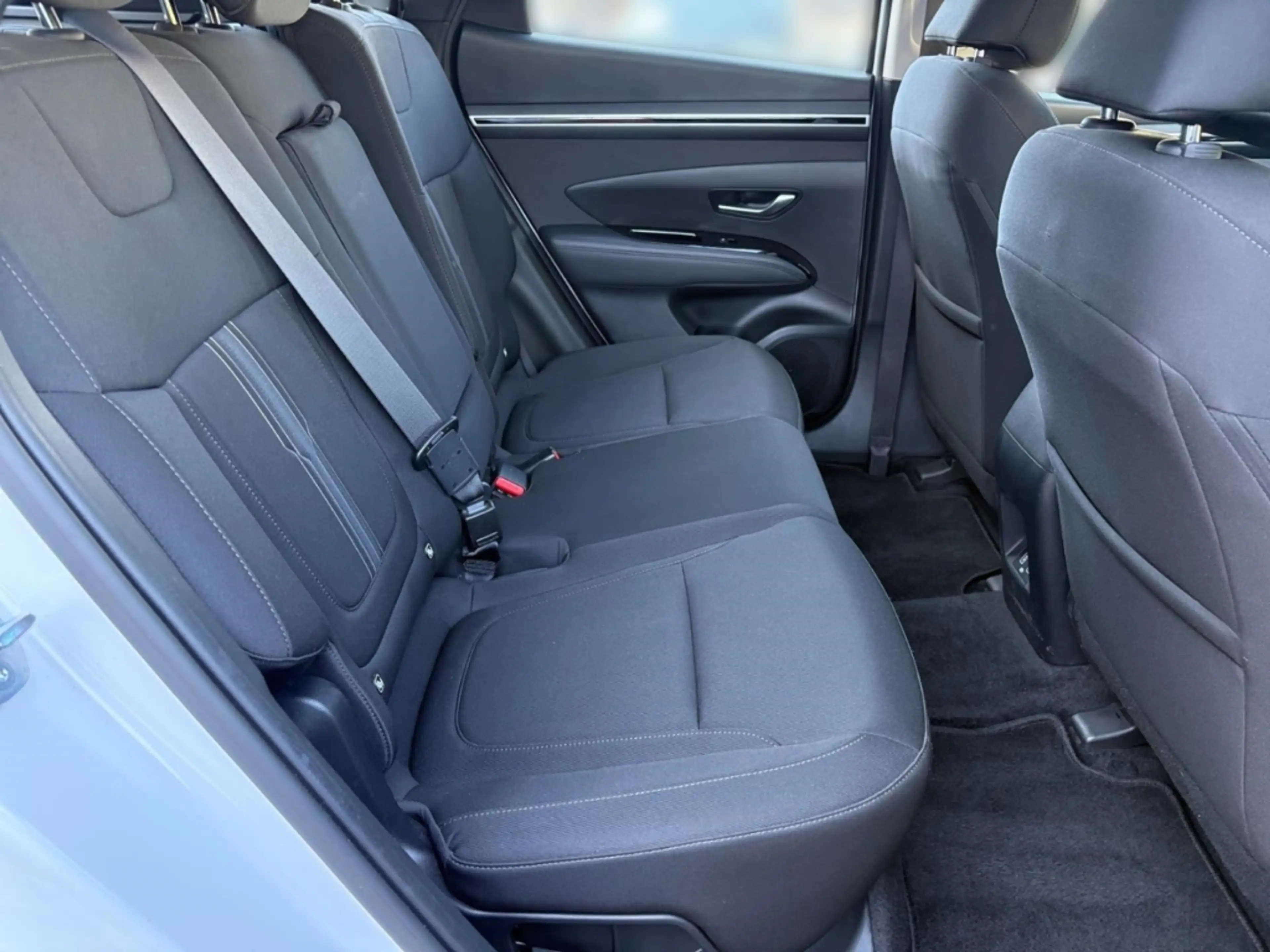 Hyundai TUCSON Plug-In Hybrid 4WD++ATLAS WHITE!++1.HAND — photo 13