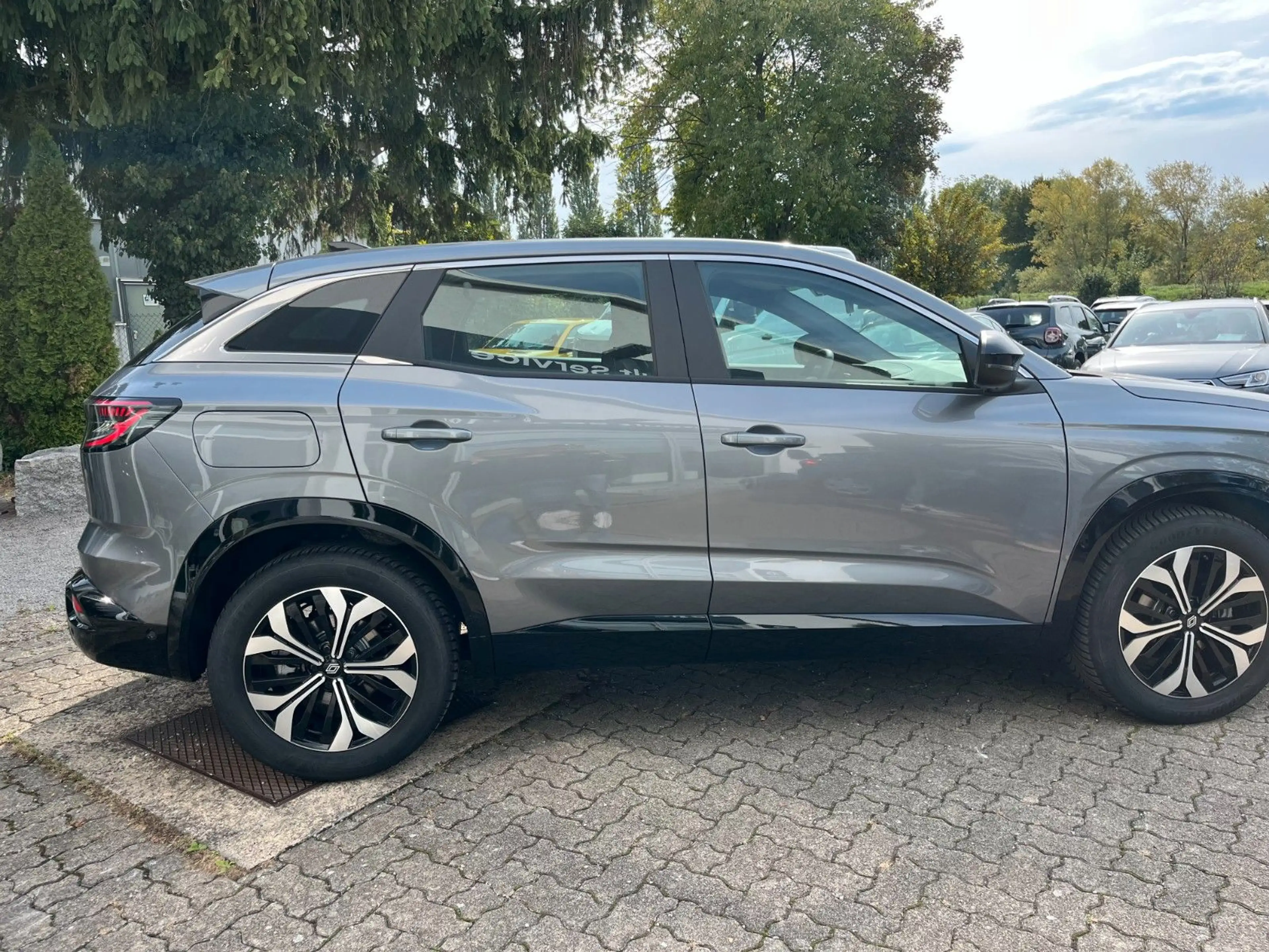 Renault Austral Evolution Mild Hybrid 160 EDC GJR — photo 3