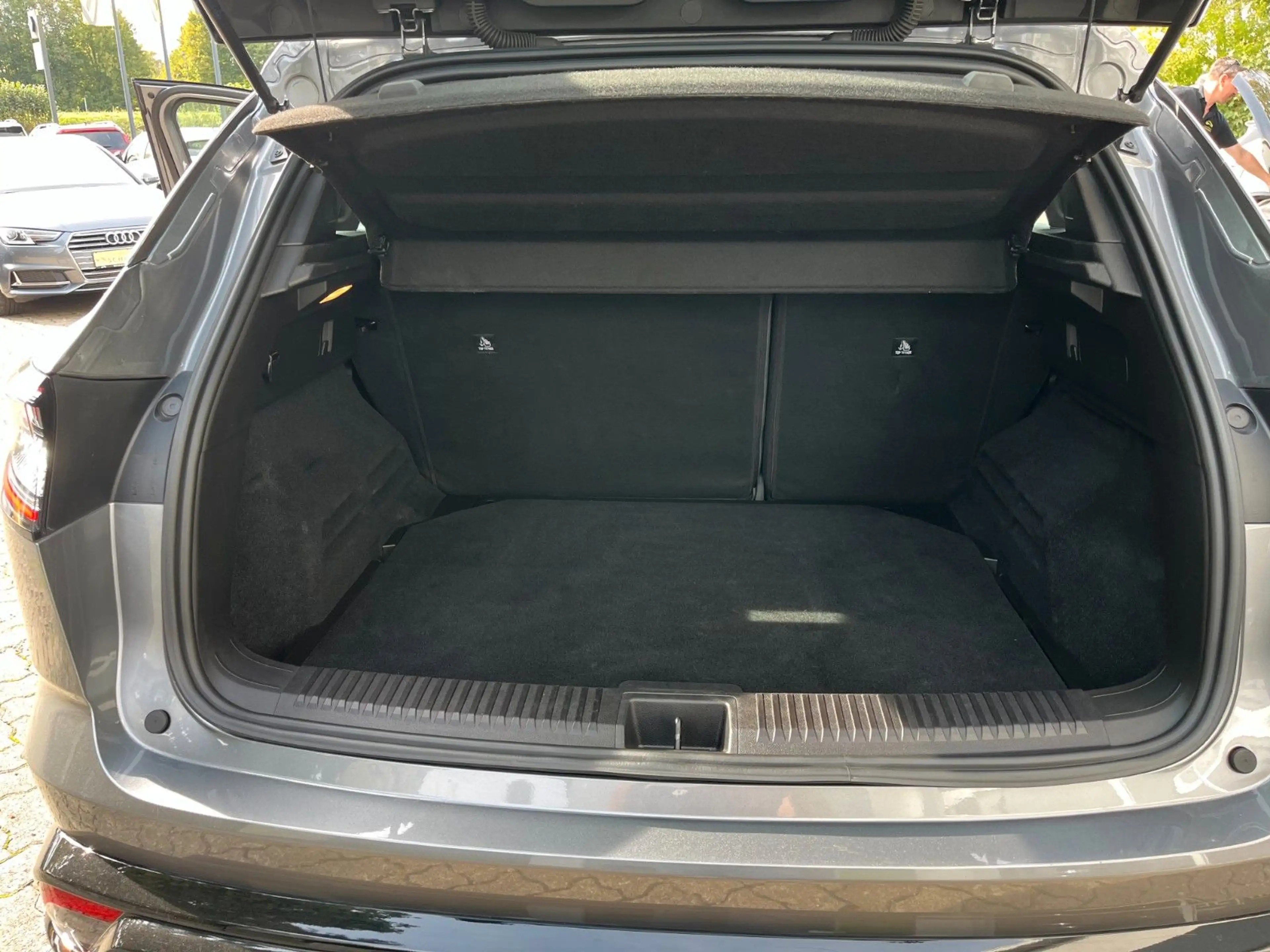 Renault Austral Evolution Mild Hybrid 160 EDC GJR — photo 8