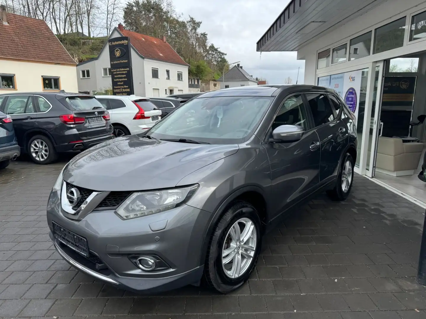 Nissan X-Trail Acenta 4x4 Grau - 1