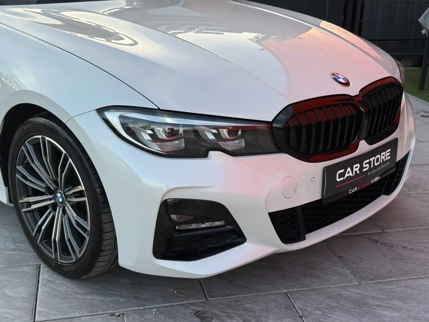 BMW 320 320d|xDrive|MSport|Navi|LED|PDC|VirtualCockpit|AHK Weiß - 2