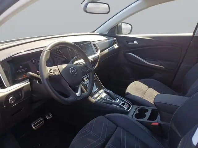 Opel Grandland view 13