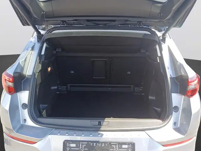Opel Grandland view 9