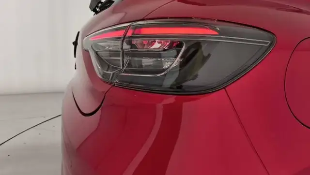 Renault Clio view 9