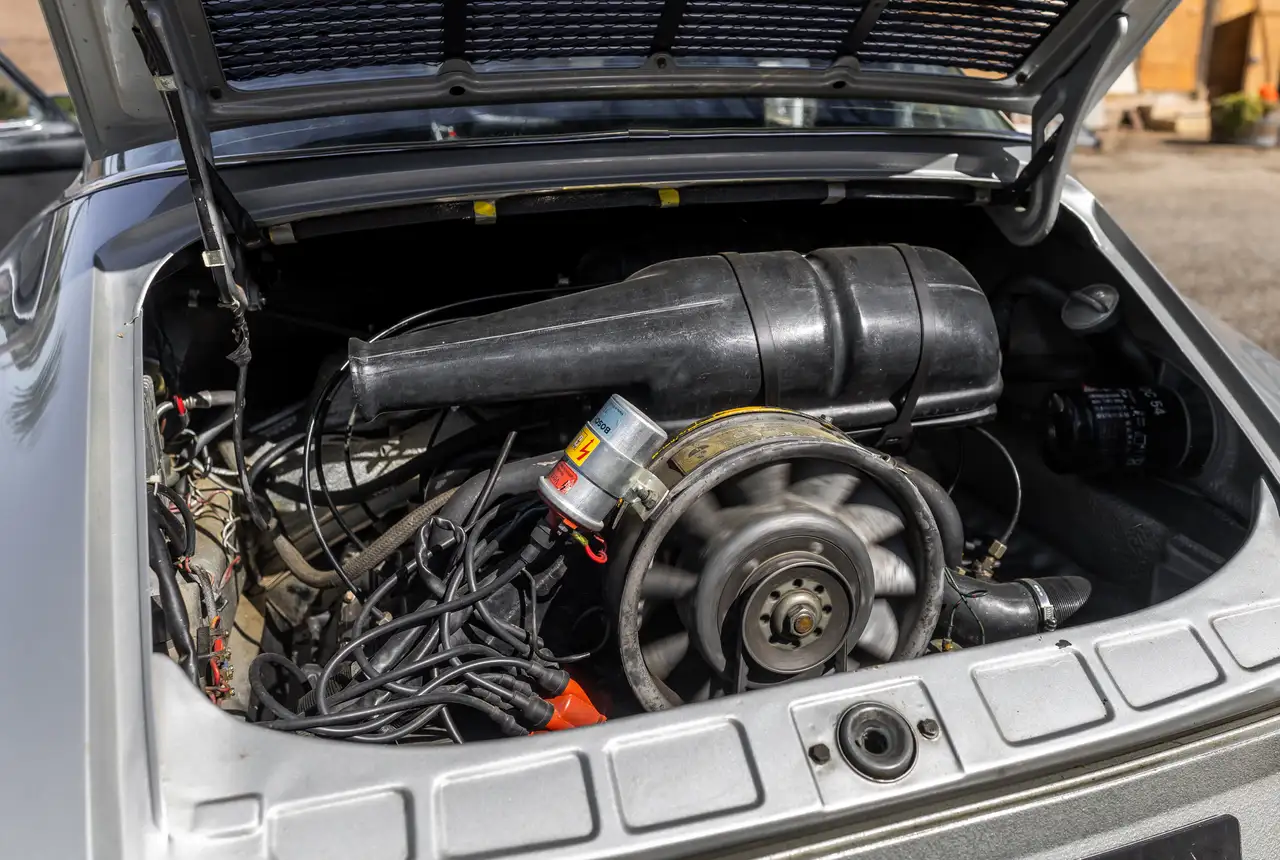 Porsche 911 2.4 TE Targa, foto 11