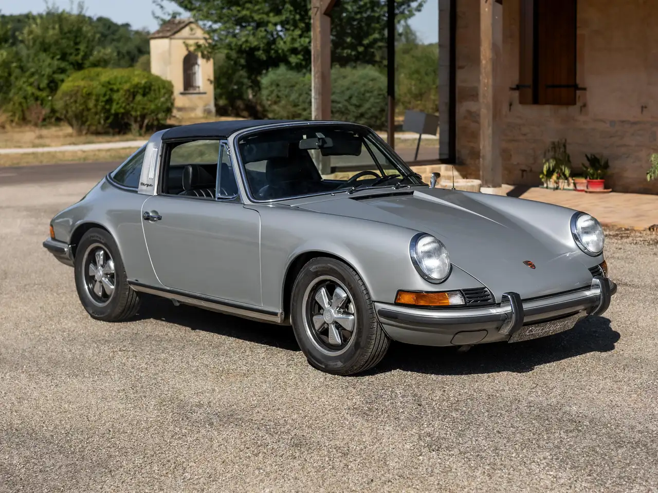 Porsche 911 2.4 TE Targa, foto 1