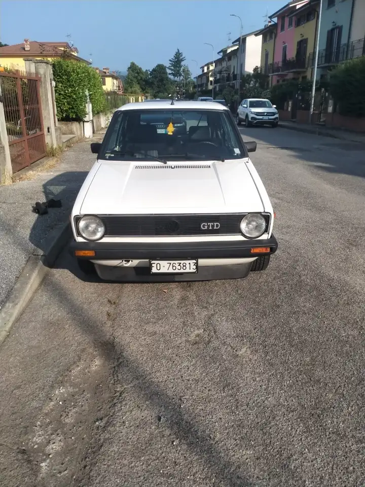 Volkswagen Golf 3p 1.6 td Gtd, foto 3