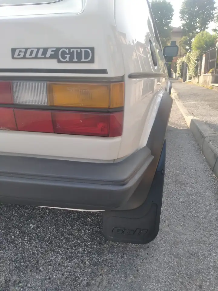 Volkswagen Golf 3p 1.6 td Gtd, foto 11