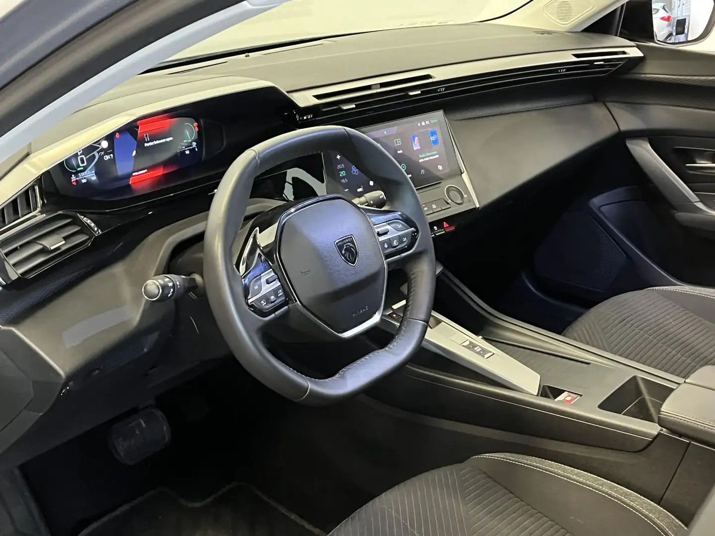 Peugeot 308 1.2 130pk Aut-8 PureTech Active Pack Business Airc Grau - 2