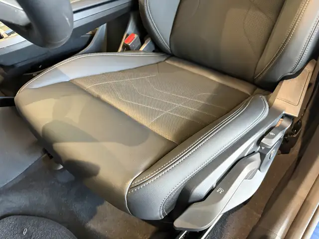 BMW X1 view 11