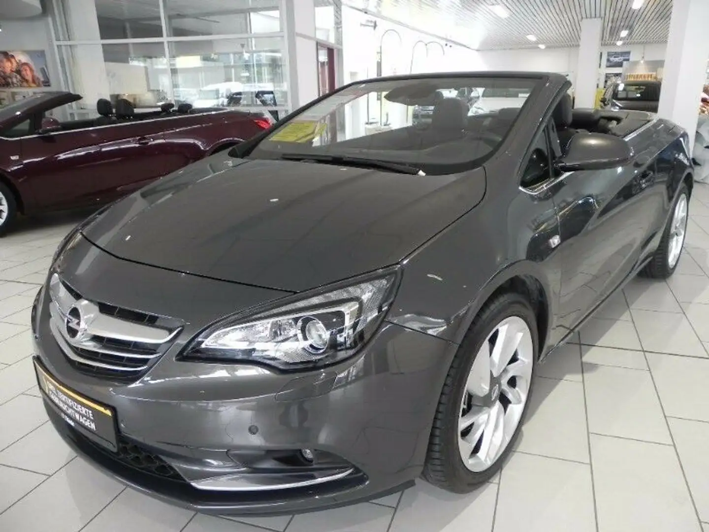 Opel Cascada 2.0CDTI INNOVA. NAVI/XENON/19"ALU/KAMERA Grey - 2