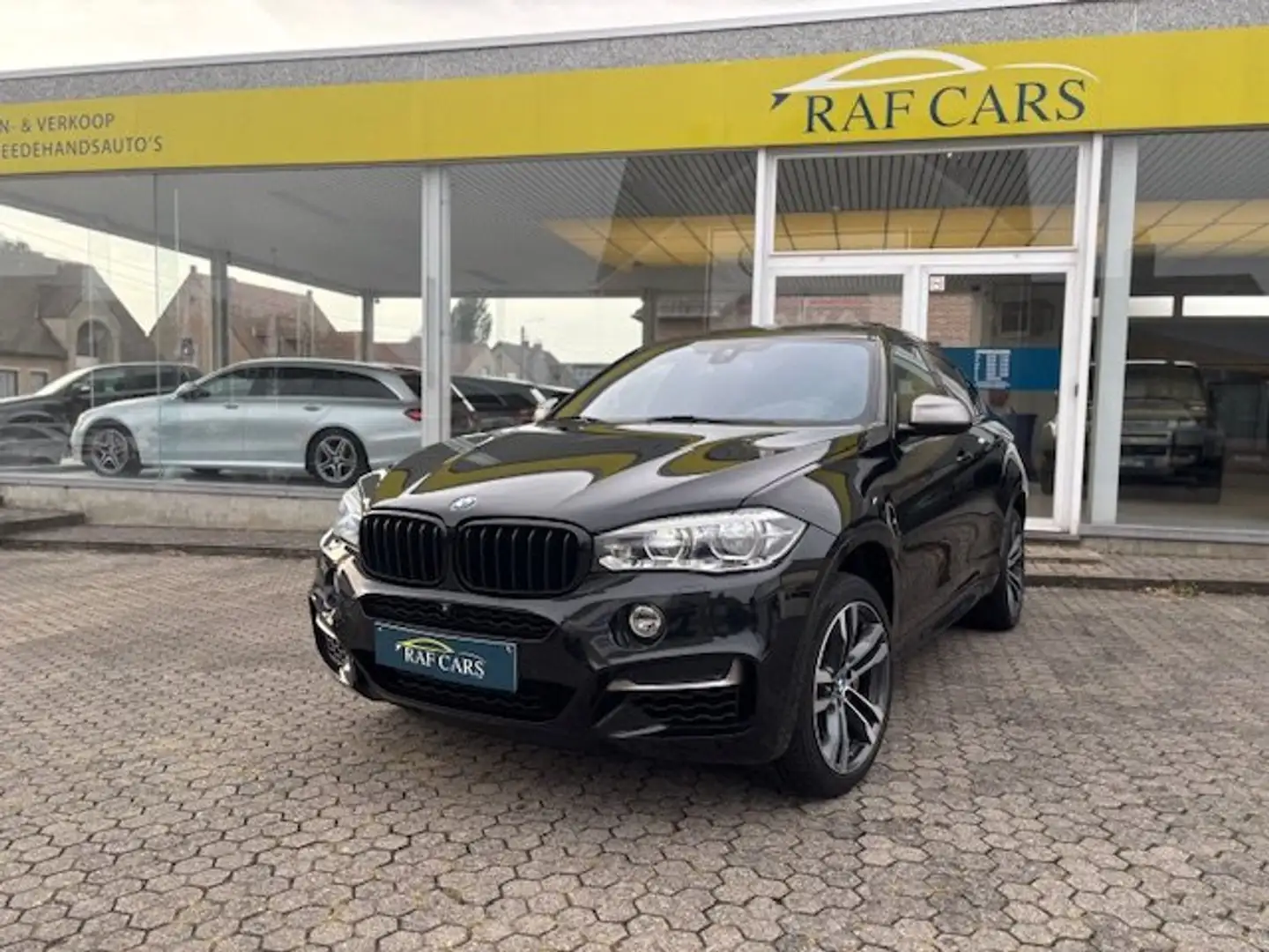 BMW X6 M 50d M SPORT | FULL OPTION! | GARANTIE | Noir - 1