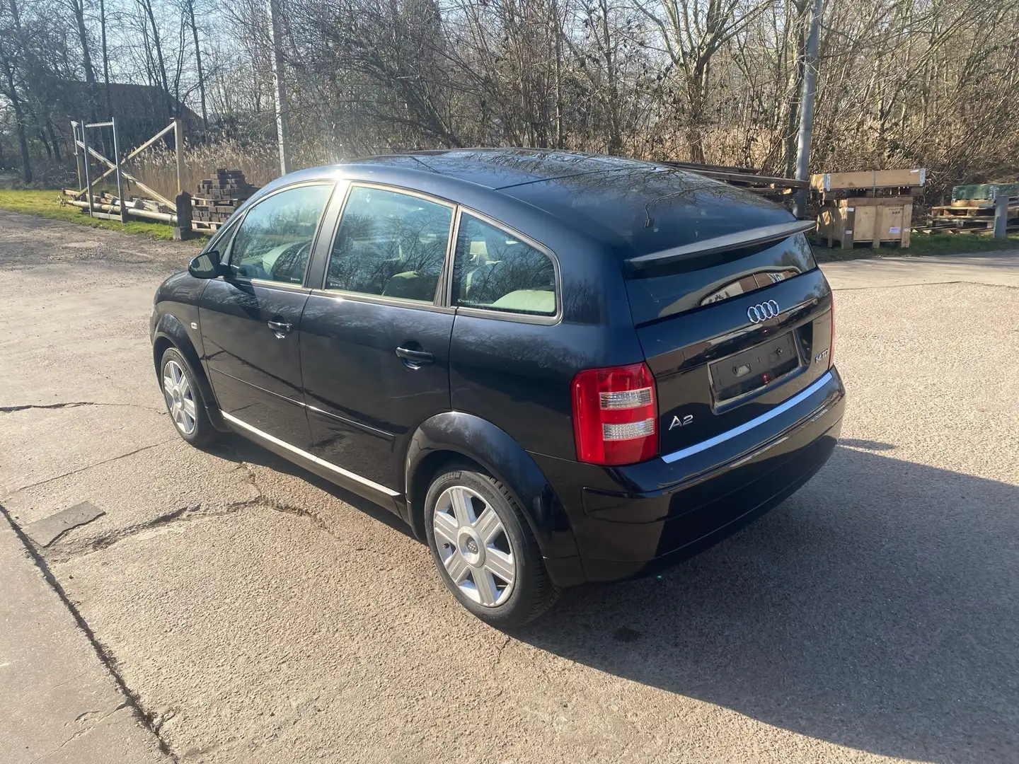 Audi A2 1.4 TDI Negru - 2