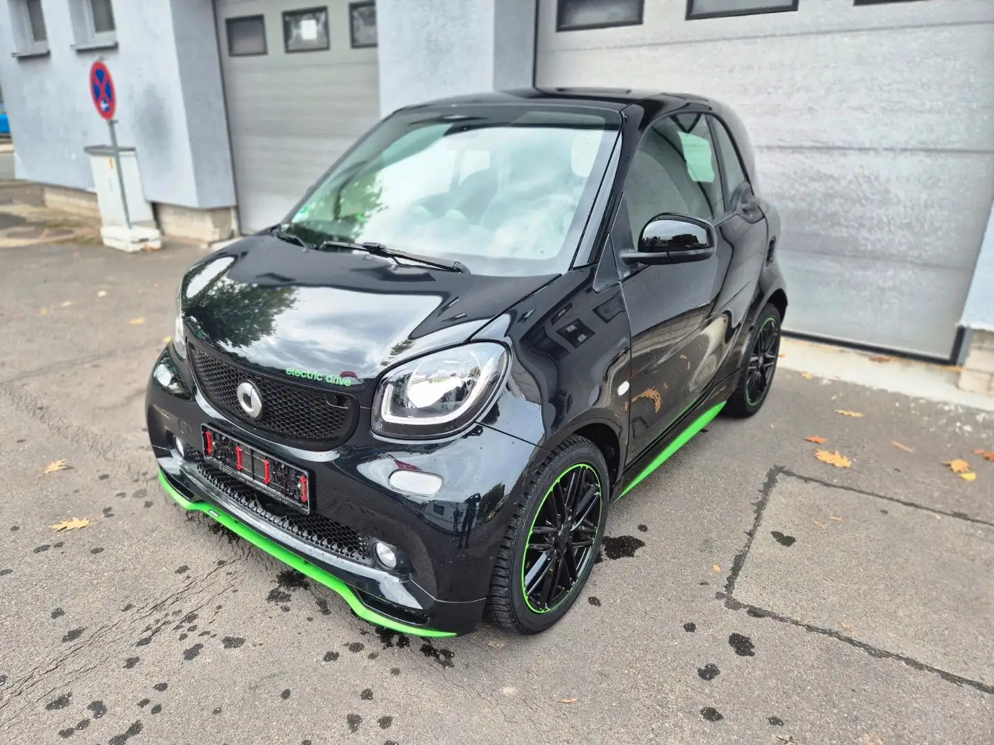 smart forTwo coupe edition greenflash"Brabus"PANO Schwarz - 1