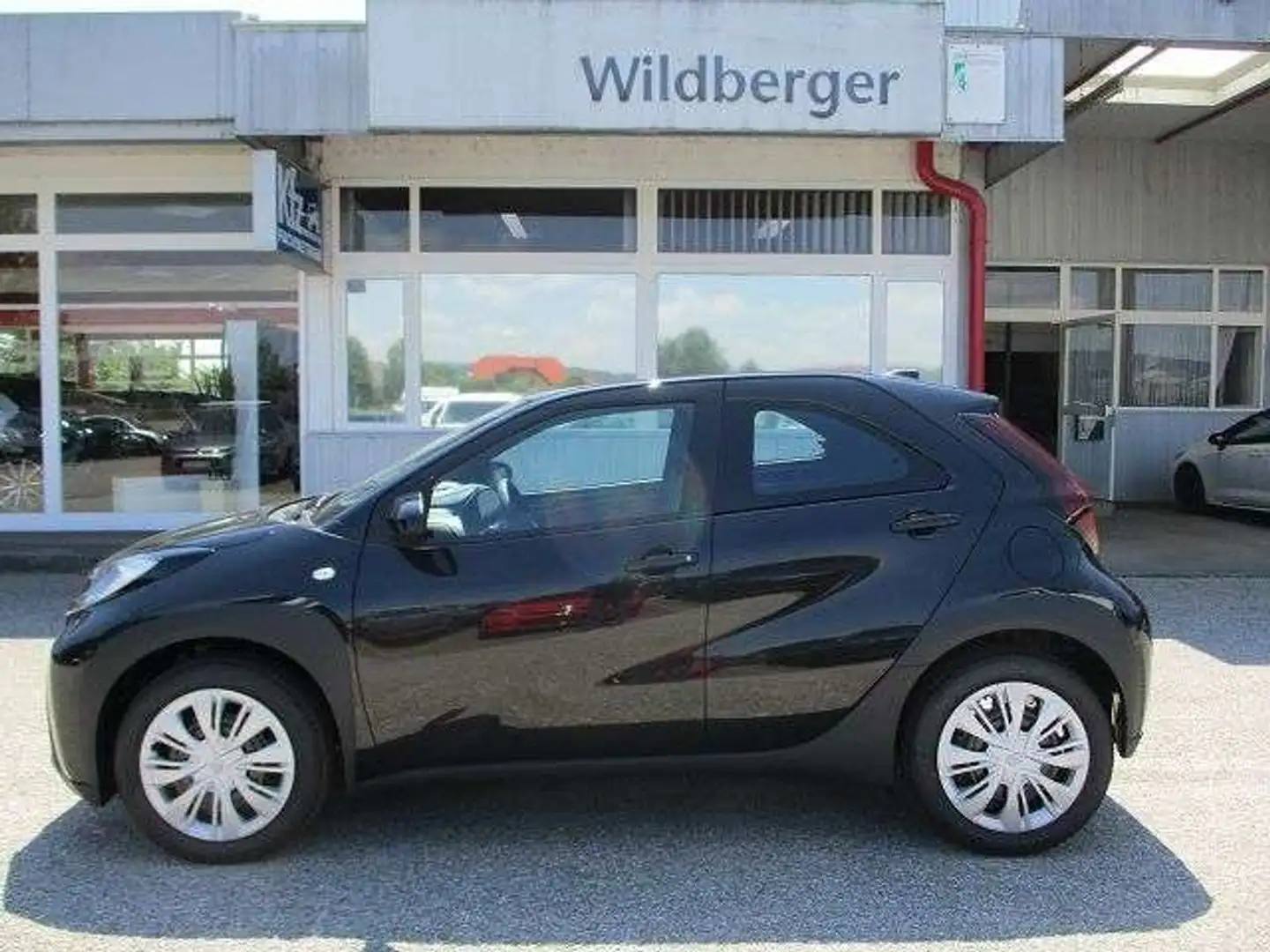 Toyota Aygo X 1,0 VVT-i Play !!! TOP FINANZIEREN !!! Schwarz - 2