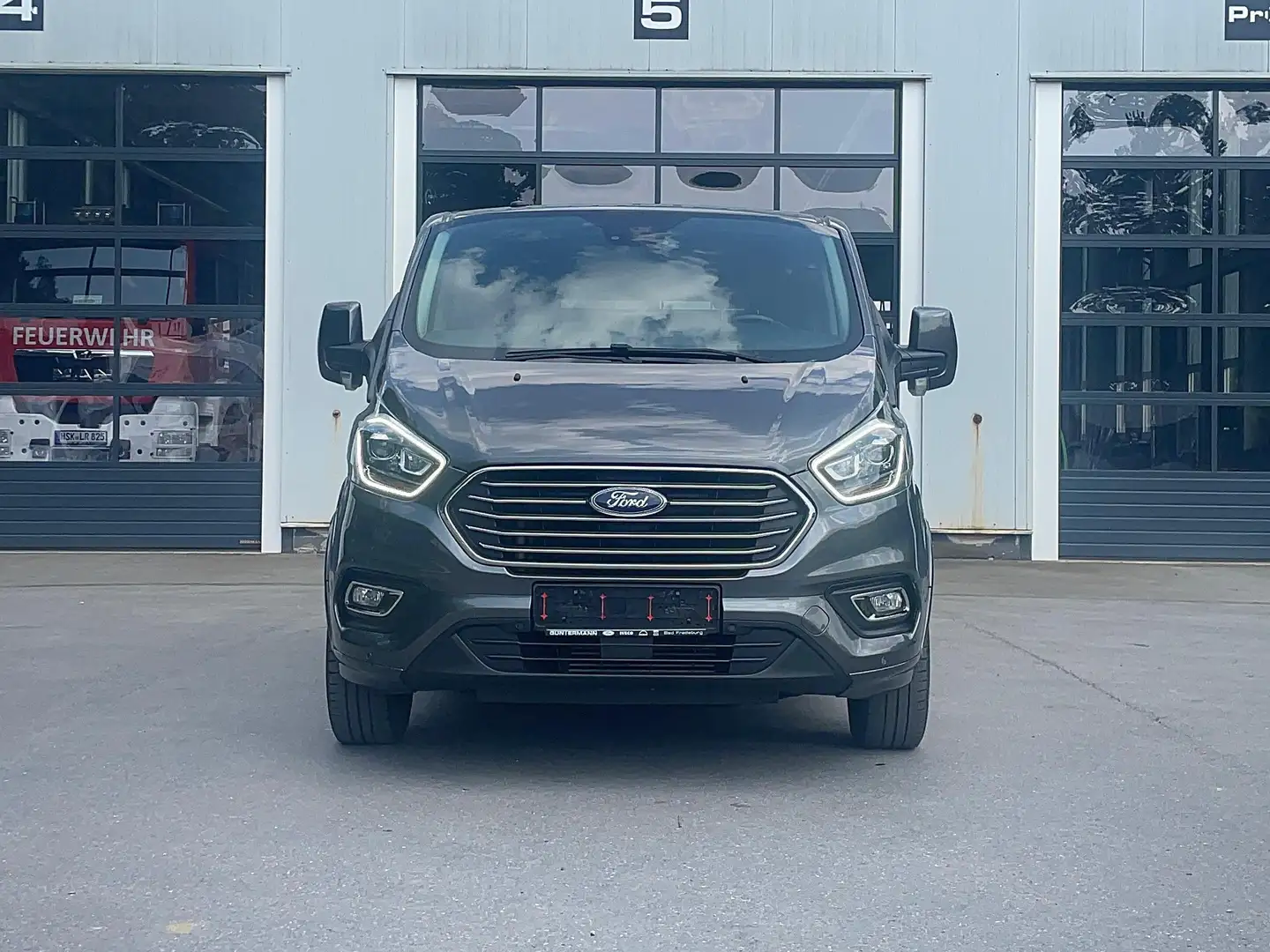 Ford Tourneo Custom 320 L1 Tourneo Titanium X Gris - 2