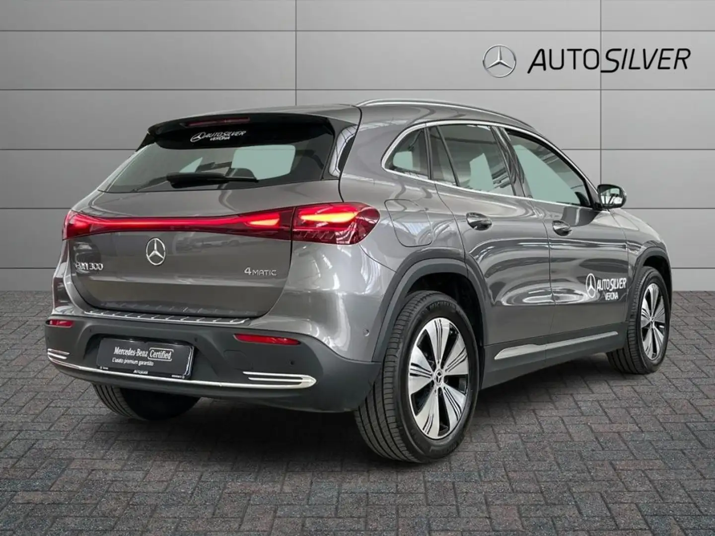 Mercedes-Benz EQA 300 4Matic Progressive Advance Grigio - 2