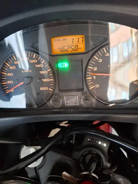 Honda NT 700 - foto 2