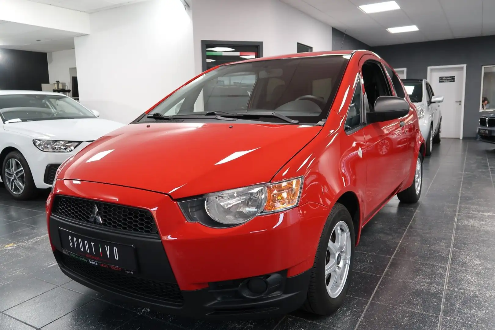 Mitsubishi Colt Lim. 3-trg. Basis/TÜV NEU-BT/WIE NEU Rot - 1