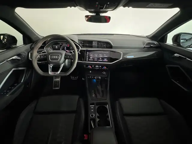Audi RS Q3 view 4