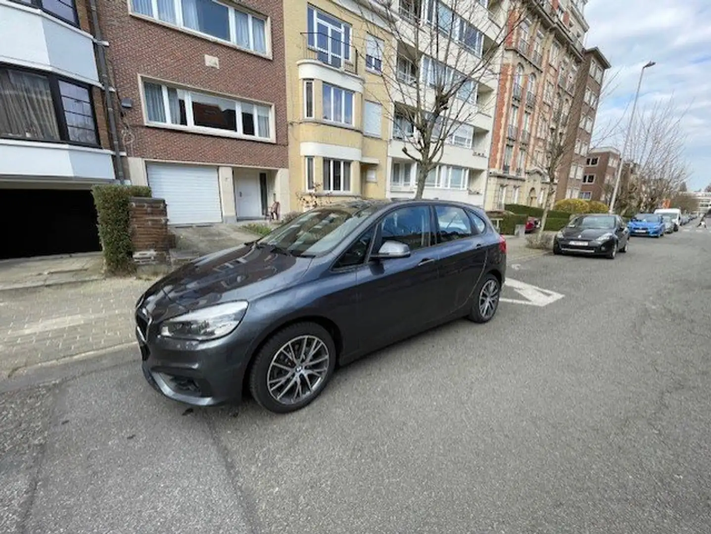 BMW 218 Active Tourer 218 dA Gris - 2