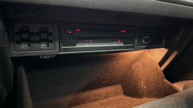 Volkswagen Golf view 13