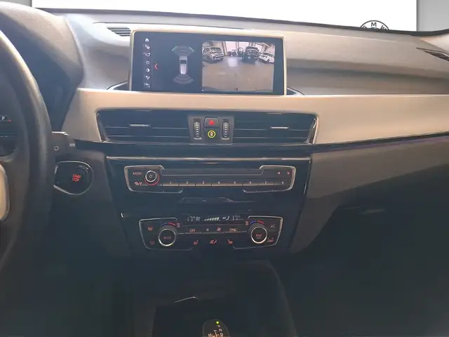 BMW X1 view 9