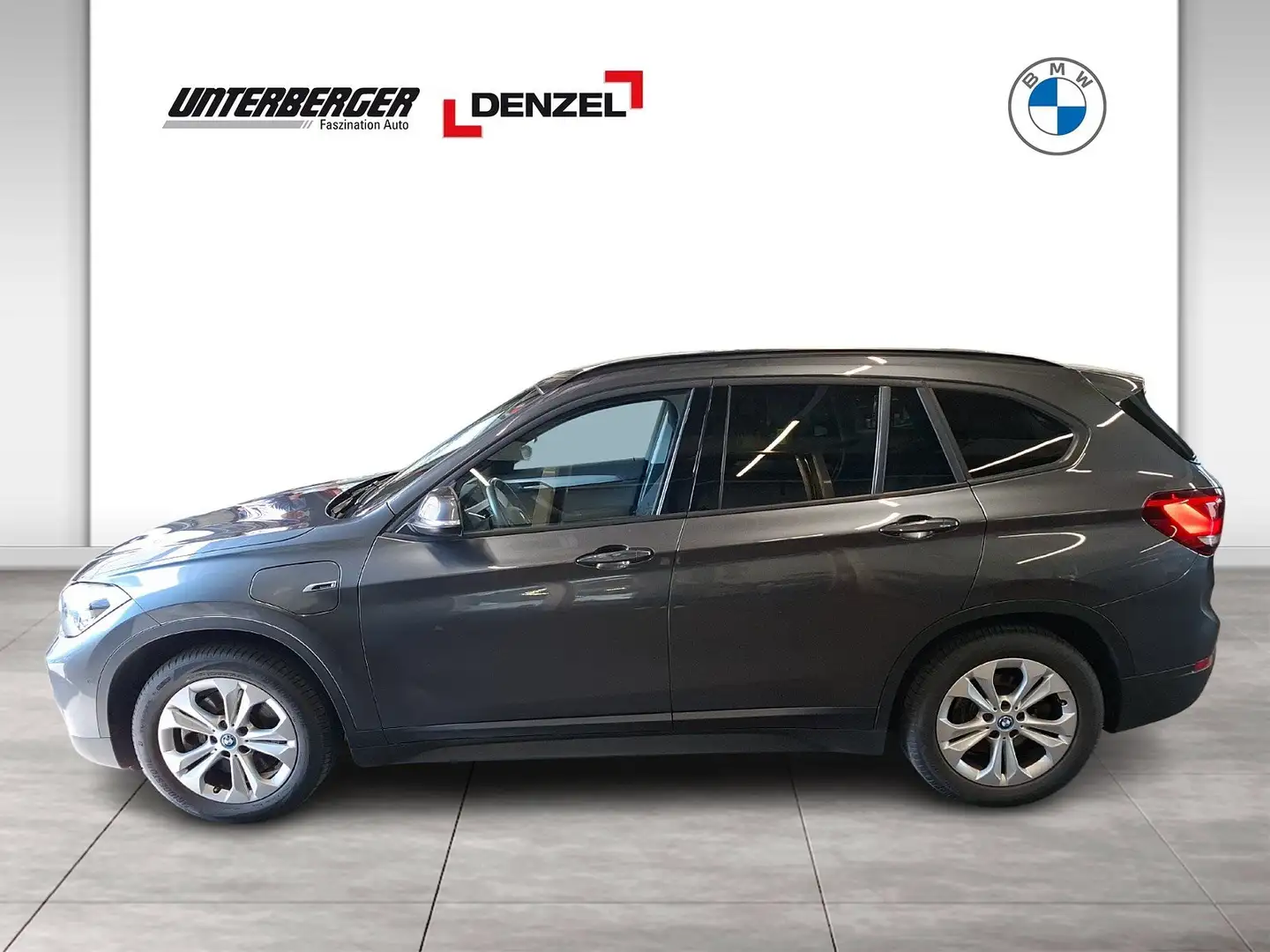 BMW X1 xDrive25e (F48) Grau - 2